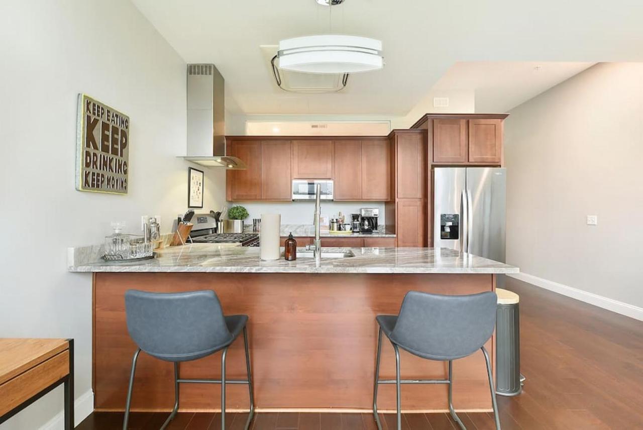 Apartment Hostwise - The Washington At Chatham - Free Parking, Fitness Center *